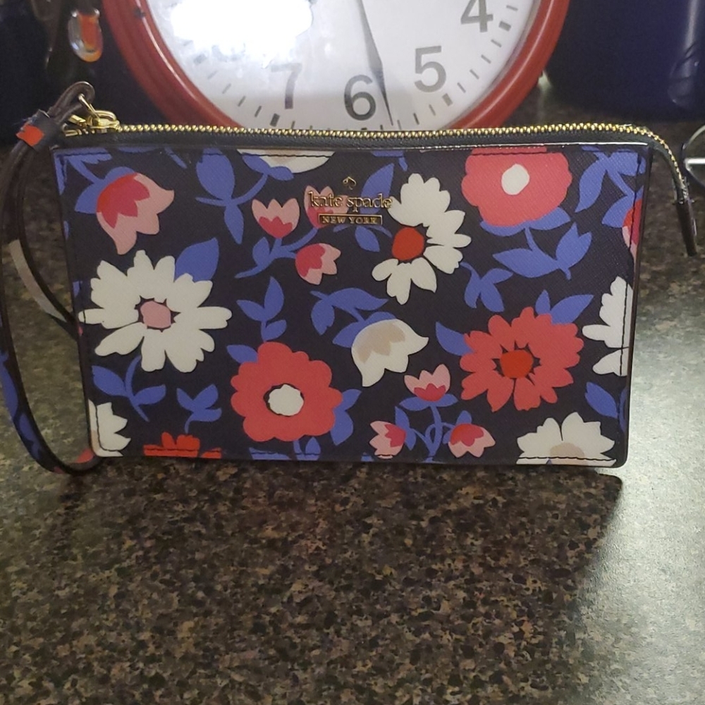 Kate Spade wristlet